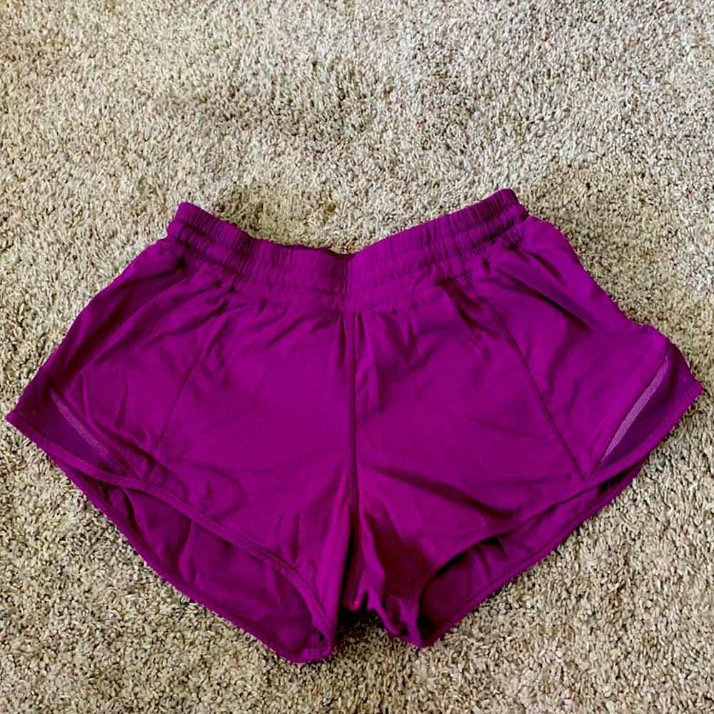 Lulu Lemon Purple 2.5” Hotty Hot athletic shorts